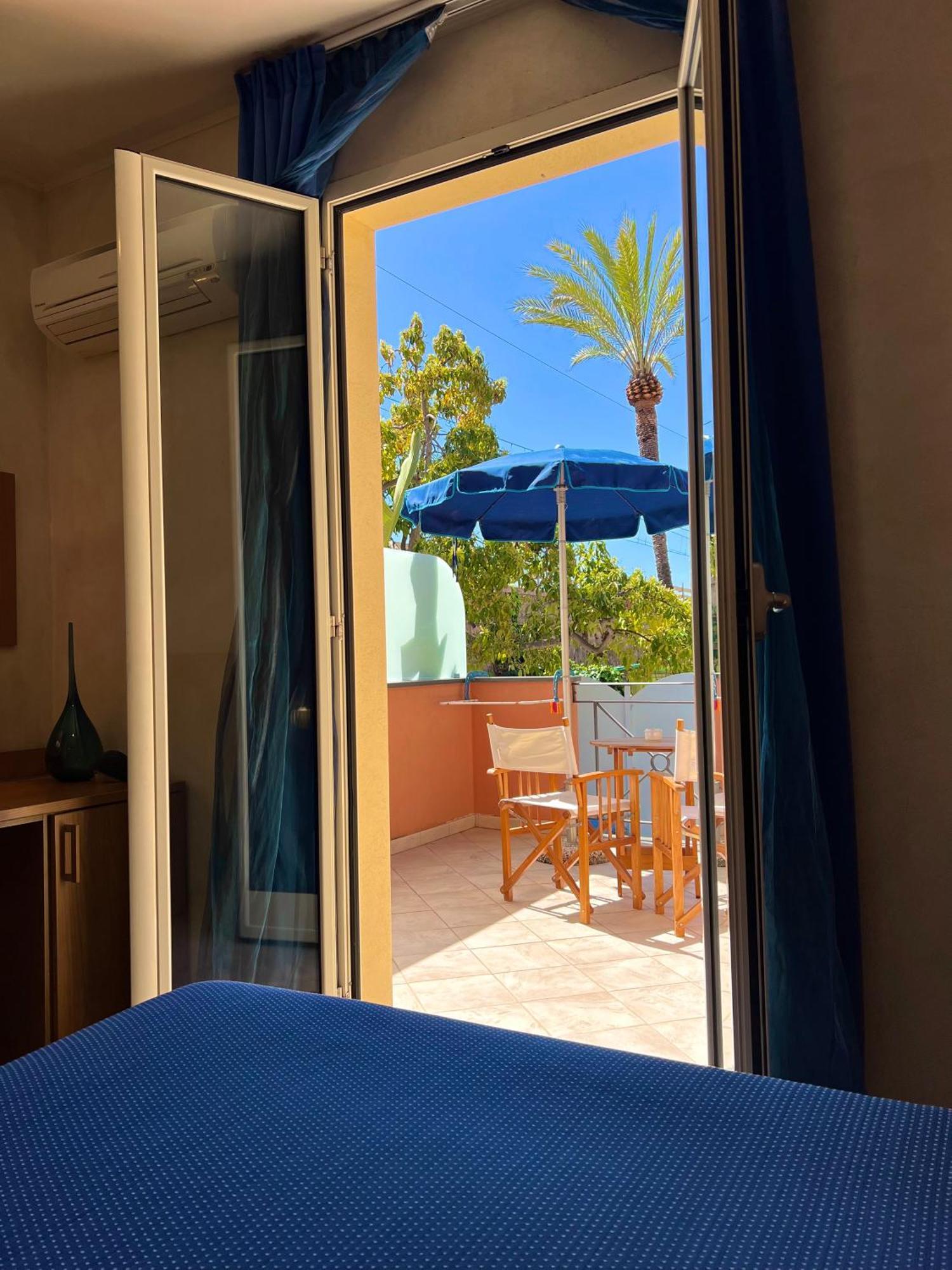 ボルディゲーラ Acqua Di Mare Bed & Breakfast エクステリア 写真